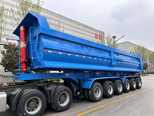 front left side of tipper semi trailer